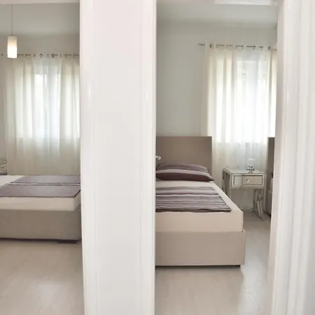 Josip 2 Apartment Tribunj (Sibenik-Knin)